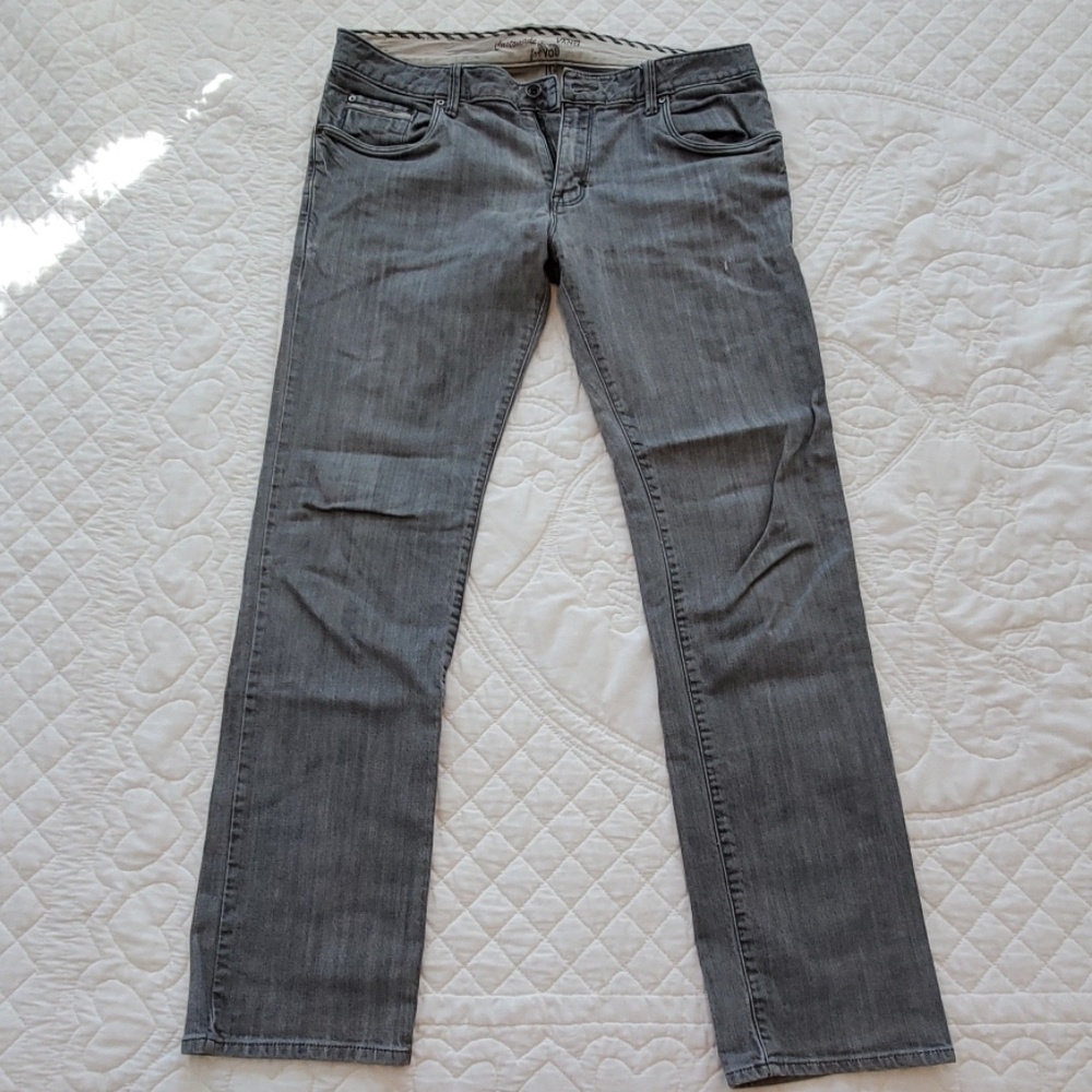 Vans light grey wash slim straight jeans 33x32